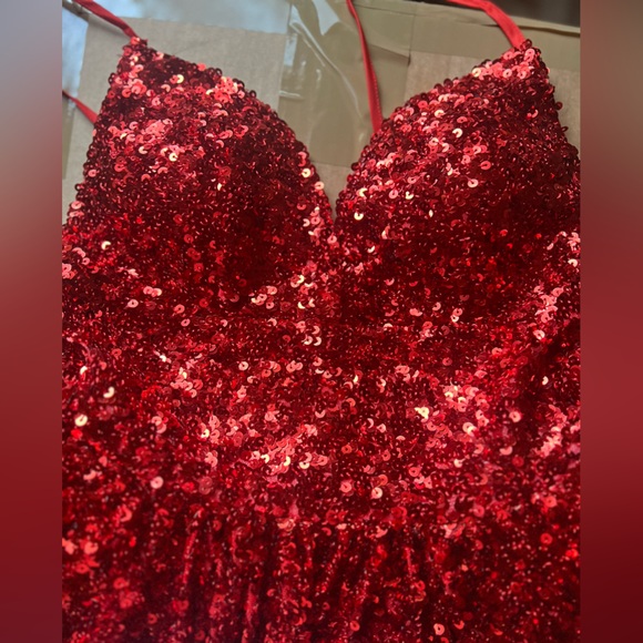 PRIMA DRESSES - Picture 5 of 7